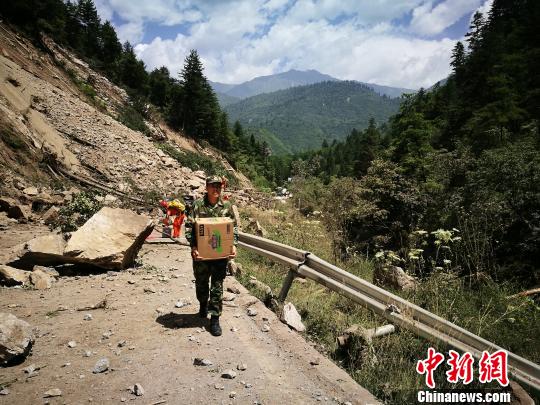 ͼΪ侯ˮ粿ӹٱΪկοʳ侯ˮ粿ӹͼ 