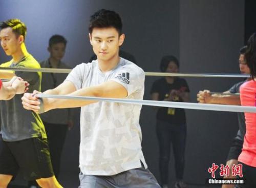 ����ͼ�������Ρ� <a target='_blank' href='http://www.chinanews.com/'></table>������</a>���� ������ ��