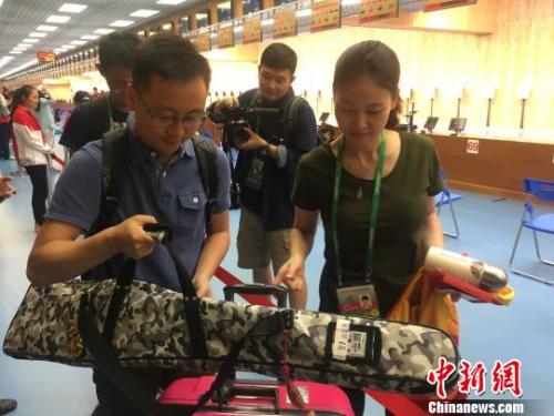 �����꣬��˼����Ϲ��뿪������������ ��