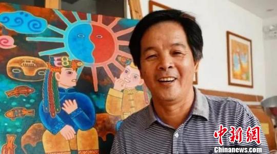 “隔壁老王”、广东龙门农民画家王汉池。龙门县委宣传部提供