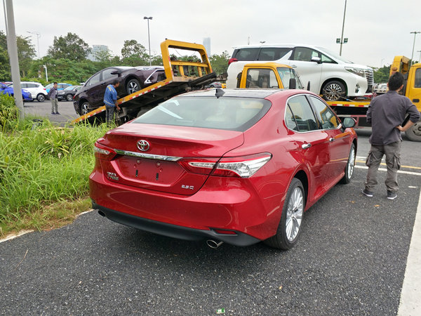 2017广州车展探馆 广汽丰田凯美瑞亮相广州-图6