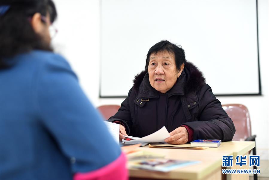 #(图片故事)(12)“京剧奶奶”公益推广京剧十余载