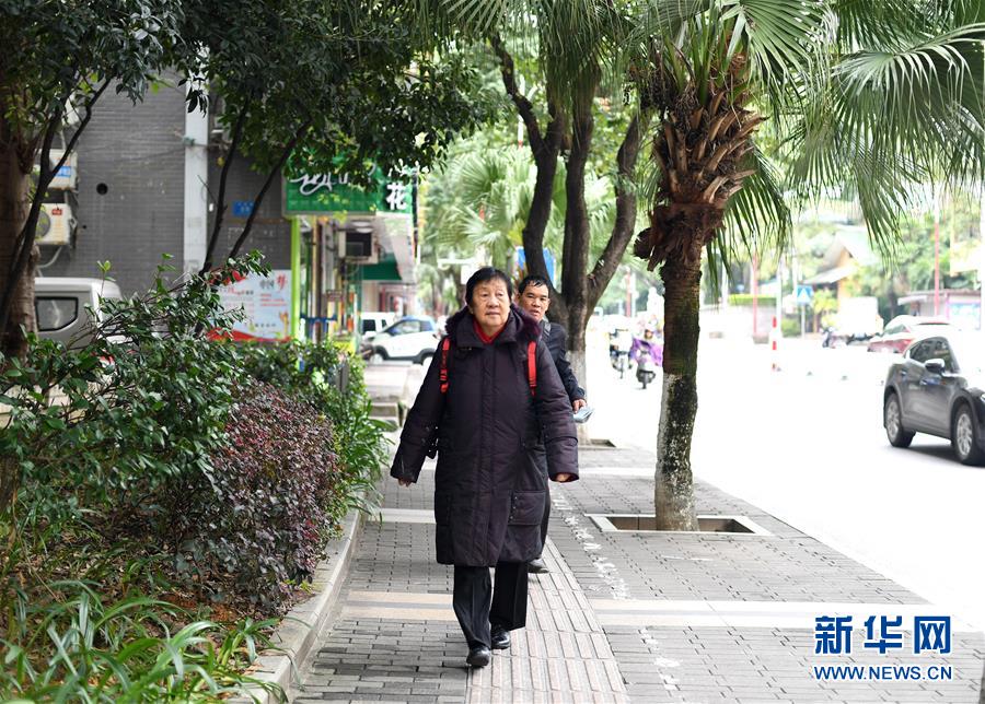 #(图片故事)(14)“京剧奶奶”公益推广京剧十余载