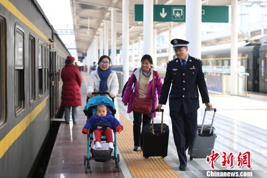 2018�괺�������Ļ�������������ؾ���ǹѲ��