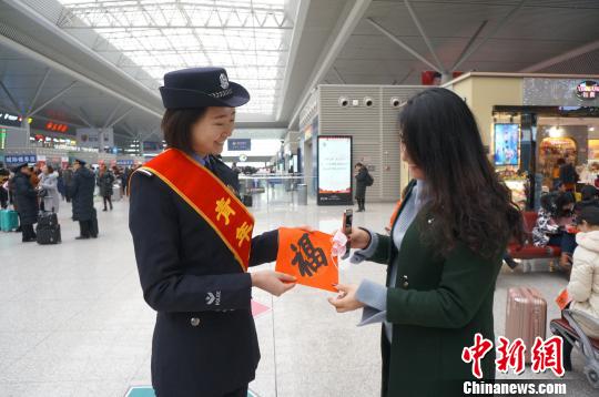 ͼΪ��·��Ϊ�ÿ��͸��֡��������� ��