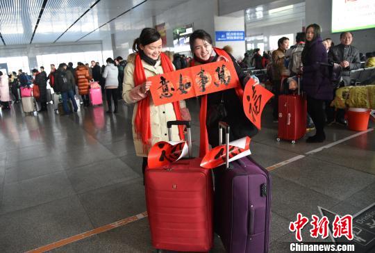 ͼΪ�����շ����ÿ��ջ������˵�ף�����������