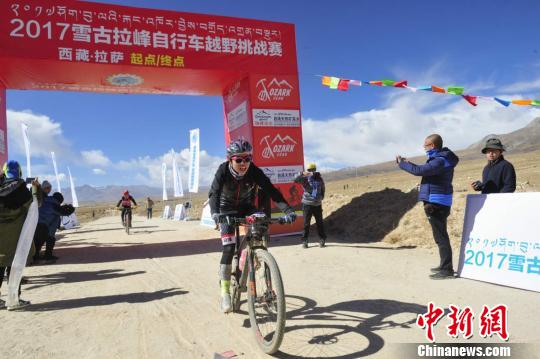 2017ѩгԽҰս ͼ ε 