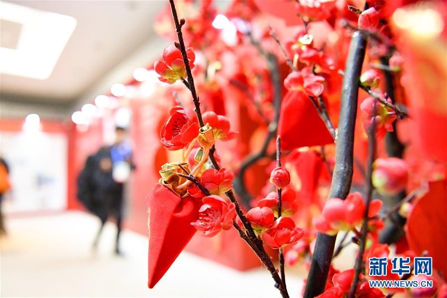 »ᣩ6ƽ»ᡰй֮ҡں꿪