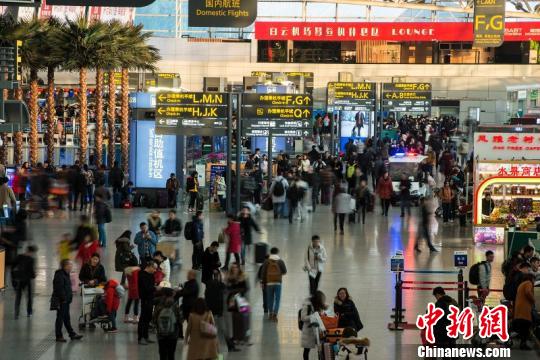 �㶫�񺽲���ӭ����ǰ�������и߷� ���纽�౬�� ������ ��