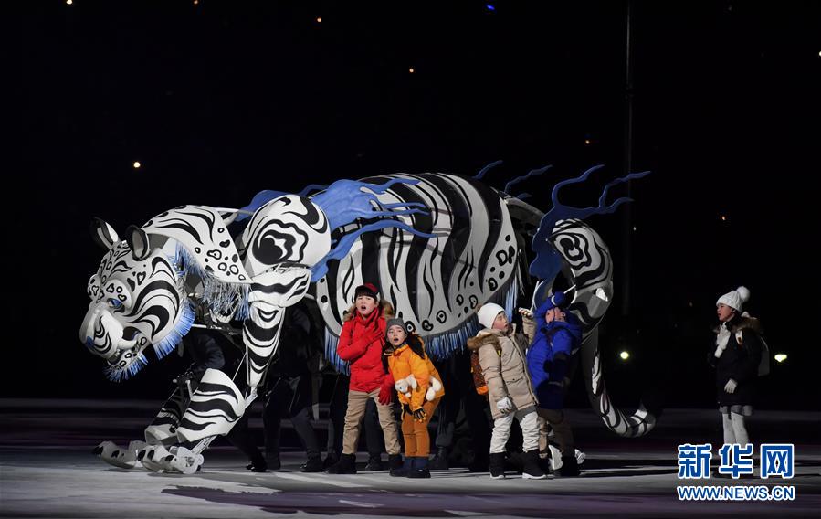 �����»ᣩ��5��ƽ�����»���п�Ļʽ