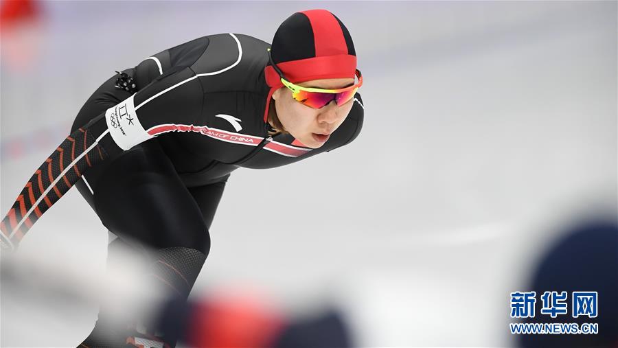 »ᣩ1ٶȻŮ3000ף24