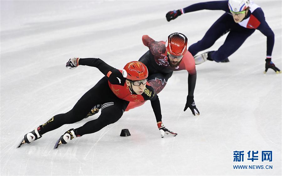 (冬奥会)(1)短道速滑——男子1000米预赛:武大靖晋级