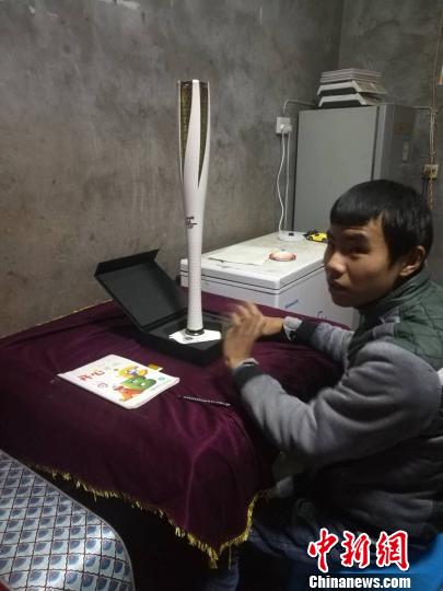 ͼΪ����꽲���Լ��ġ�ƽ��������������B ��