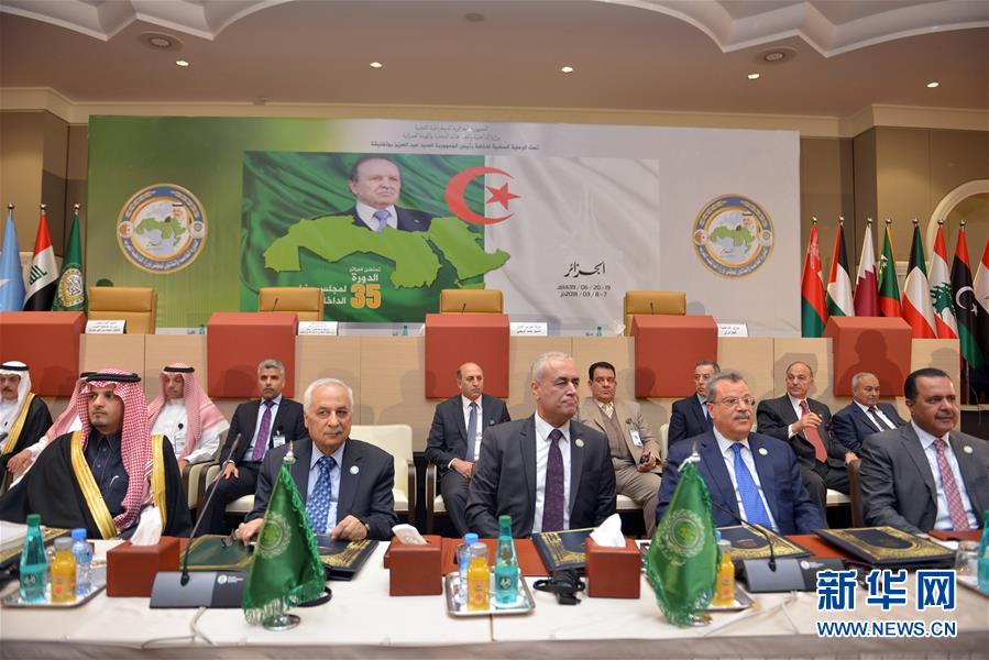 �����ʣ���3�������������������������ڰ��������Ǿ���