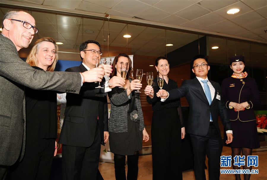 �����ʣ���2�����Ϻ��տ�ͨ����������������ֱ�ɺ���