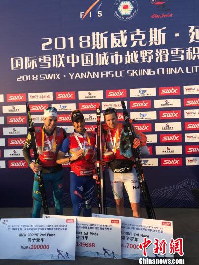 ͼΪǰ˶Աƽ»Ǿն˴αơ 