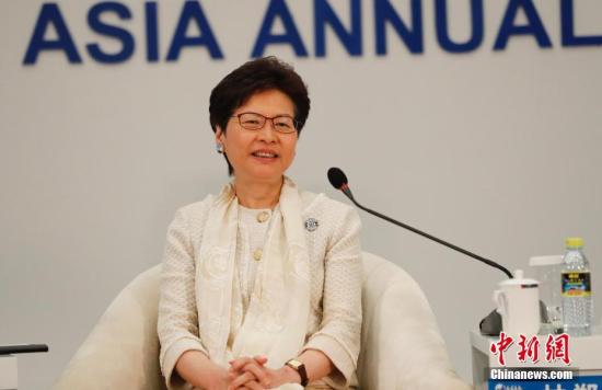 4��9�գ�����������̳2018�������С����۰Ĵ�����������̳������ر�����������������֣�¶��ϯ��̳��<a target='_blank' href='http://www.chinanews.com/'>������</a>���� ���� ��