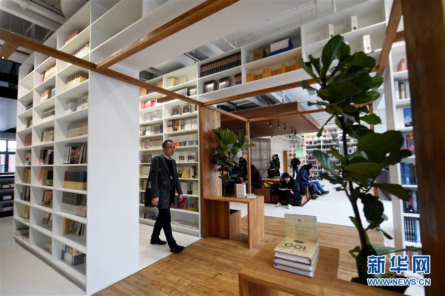 ����ϰ��ƽ��ʱ���й���ɫ�������˼��ָ���¡�����ʱ������������Ϊ��ͼ�Ļ�������3����ϧ����һ����������ʷ�Ļ��Ų�����ϰ��ƽ����ǡ�����������ⱱ��������Ρ���