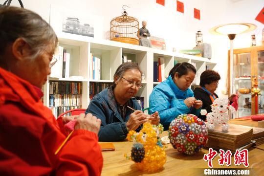 ͼΪ�ڡ�������֡��ϵİ����½���������������������������֡��½ֿڽֵ������ڽ�ӯ��˾��ͬ������׸����������������������Ϊ�˸����Ͻַ��ǵ��¡��۵㡱���������� ��