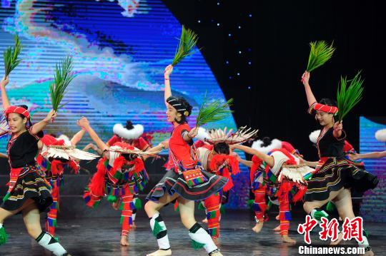 �����˷�����赸������ѩ�� ��