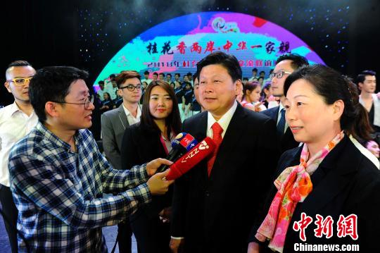 ����ݽ�����������˼��߲ɷá�����ѩ�� ��