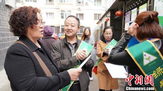 �����������ˡ�������+���������ܷ���������������ͺ���