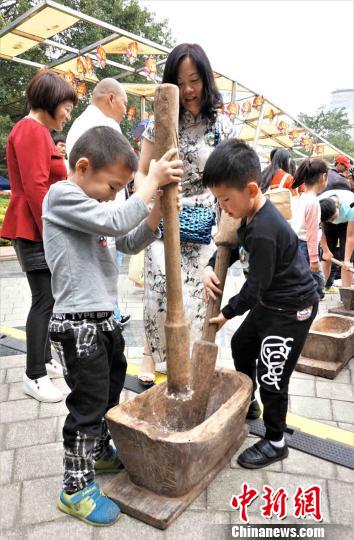 ͼΪ�ο��������� ��G ��