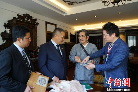 �ձ�����������ɮ�򸣽��������ͻ�������