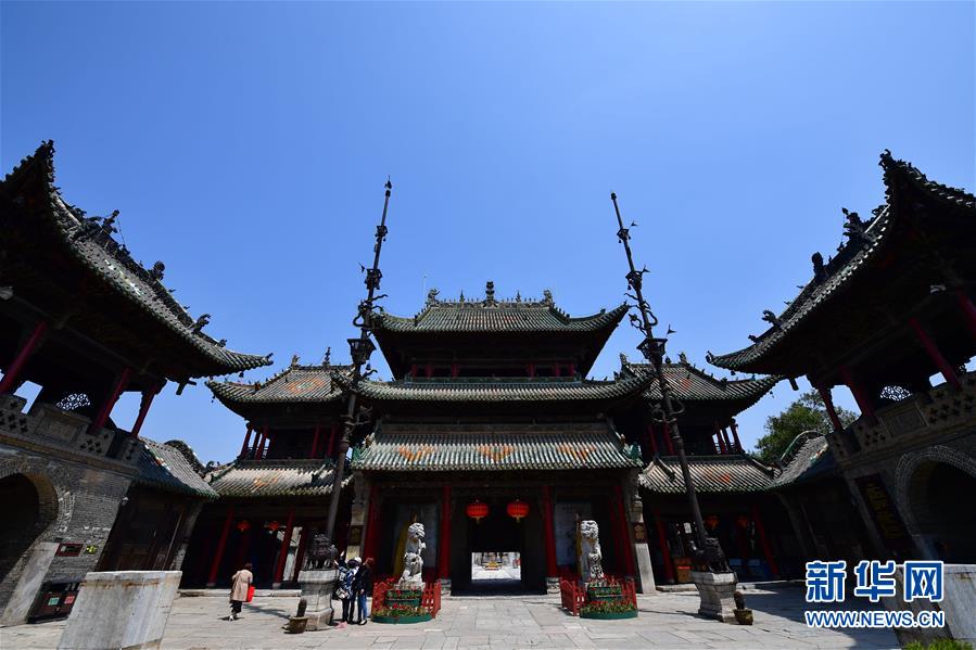 ���Ļ�����2����������ɽ�»�ݣ������͢ʽ�����屦