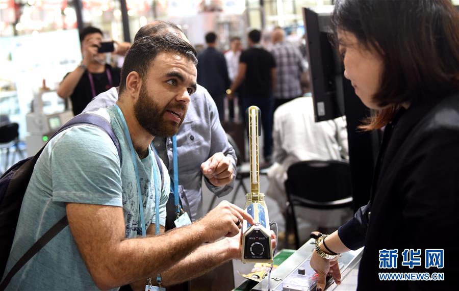 »ȫýͷͼĻ4δ ЯǰСӵ123㽻ῴй󿪷