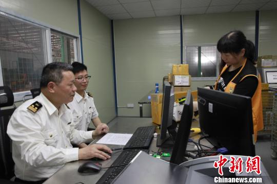 ����Ȫ���Ż����Ϲ����ֳ�ҵ��ڰ�ͨ��ӭ�±仯