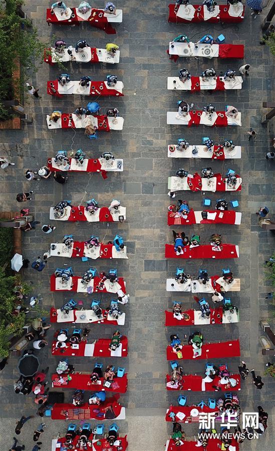 #(文化)(6)贵州丹寨:赛指尖技艺 传手工非遗