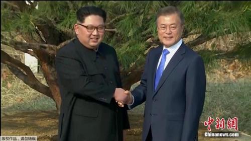 ����ʱ��4��27�գ����������������ڰ��ŵ���·ֽ��߸�����ͬ����һ��65�����������������һ��ͣսЭ��ǩ����һ�ꡪ��1953������������������ֱ����Գ��ʺͺ�������󣬽������ú���������ˮ���������������������Գ��ʴ�ͬ����ˮ������ľ������˫���쵼�˻���ֲ����ֳ���Ӱ���