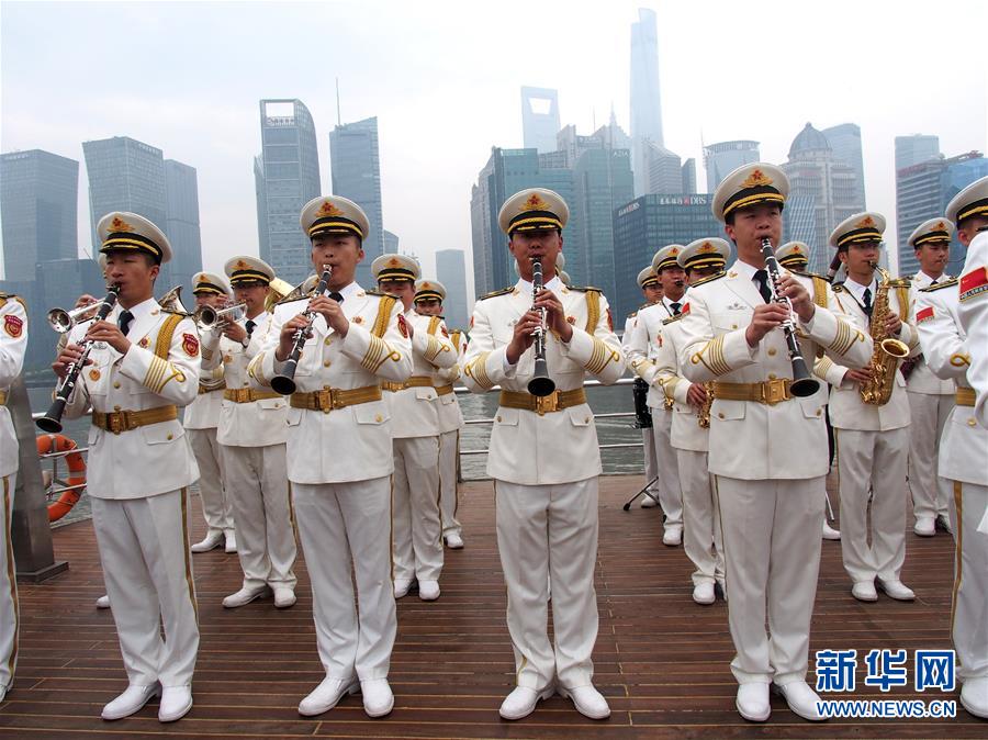 ���Ļ�����1����������Ŷ�Ѳ�λ��ֽ�