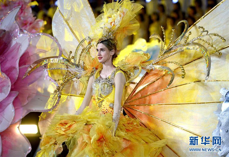 ���Ļ�����7����Ӱʢ�����������ų�ǽ