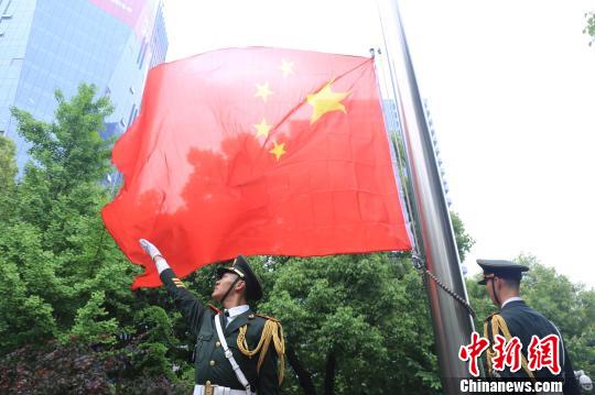 �Ϻ�����������ʽ�������������¾��������