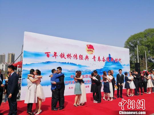 �������ֳ��������Ǻ͸�ĸ����ӵ��������ж�֮�顣��ʷ���� ��