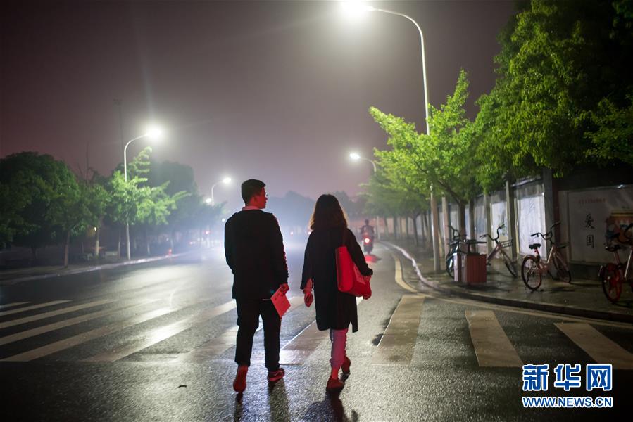 (图片故事)(13)飞驰吧,青年!