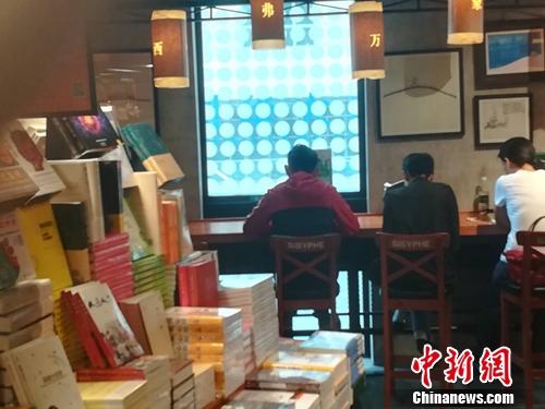 ���������(������ֱ������ʿ��)�ڣ���������������顣�Ϲ��� ��