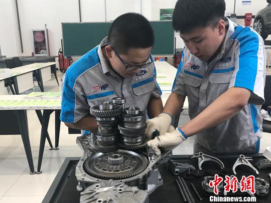 ɽ��2018��ƻ�Ͷ��6.5��Ԫ����ʾ����ְҵԺУ