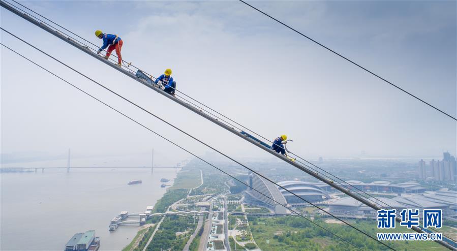 #����ᣩ��1���ƶ��ϵ��Ͷ���