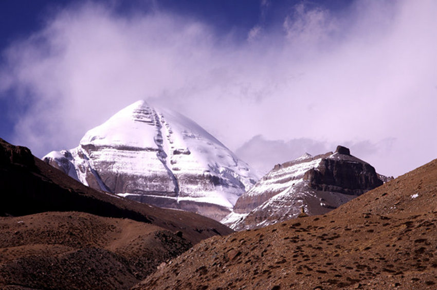 ”千山之王“冈仁波齐