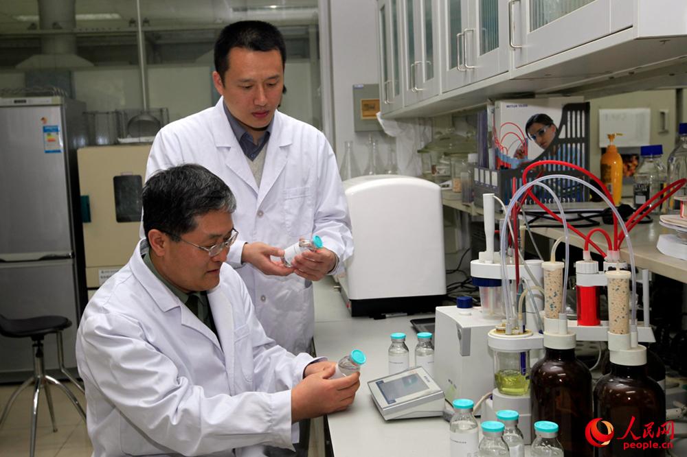 ����Ժʿָ����չ������ҩ���з�����������