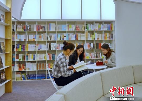 ����������ѧ¤�������조ͼ��+���ȡ������Ļ��ռ䡣 ��ͼ��