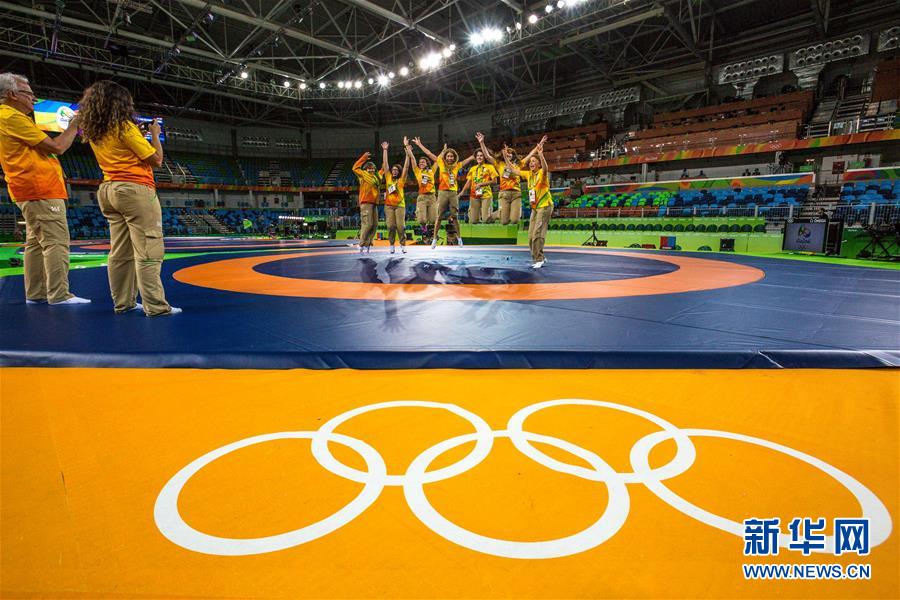 ׳ܽʱףĸ￪40꣩8սȽ족Կסй40