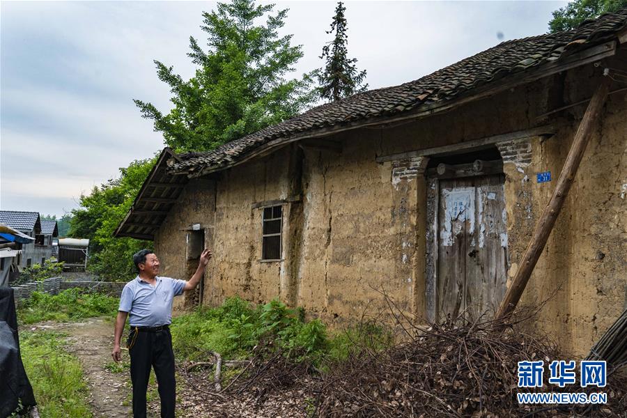 (壮阔东方潮 奋进新时代——庆祝改革开放40年)(11)湖北谷城:堰河村的五代民居