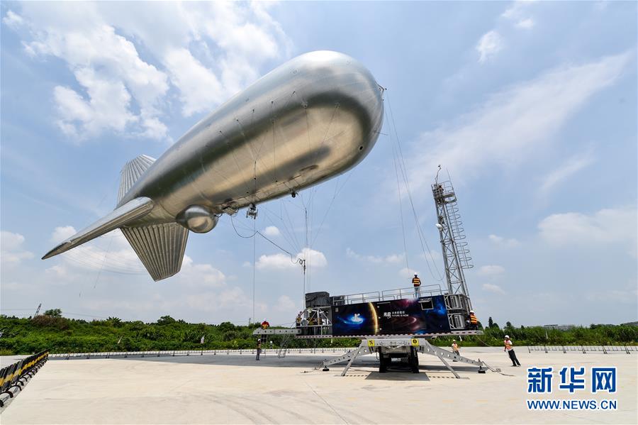 (新华全媒头条·壮阔东方潮 奋进新时代——庆祝改革开放40年·图文互动)(11)从追赶时代到引领时代——从深圳发展奇迹看中国改革开放40年