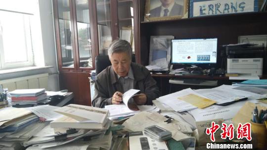 85��Ժʿ�ܶ��ڵ�һ�ߣ�Ҫ�Ѿ���ȫ��Ͷ�뵽������