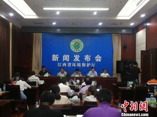 ����180������վʵʱ���PM2.5����ȫ�����ˮվ����