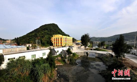 ����ͼ�������޾��񺣵�������Χ��������<a target='_blank' href='http://www.chinanews.com/'>������</a>�� ������ ��